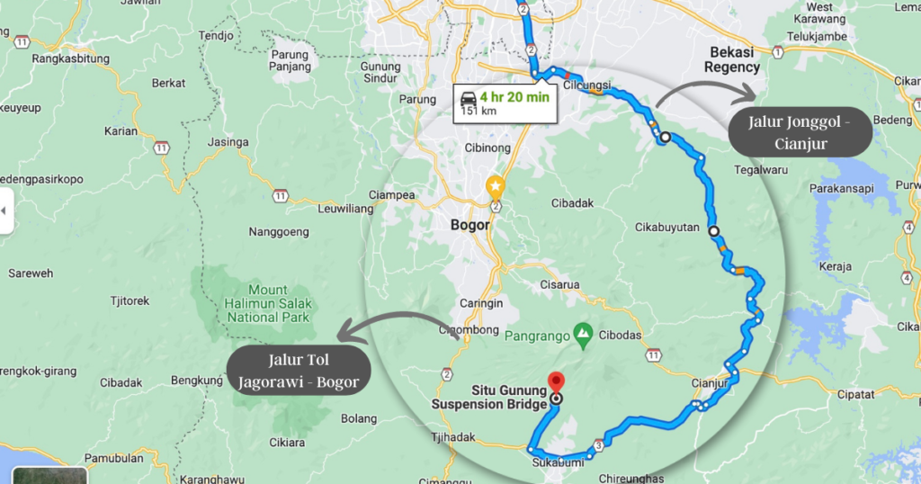 Jalur menuju kawasan wisata Situ Gunung, Sukabumi
