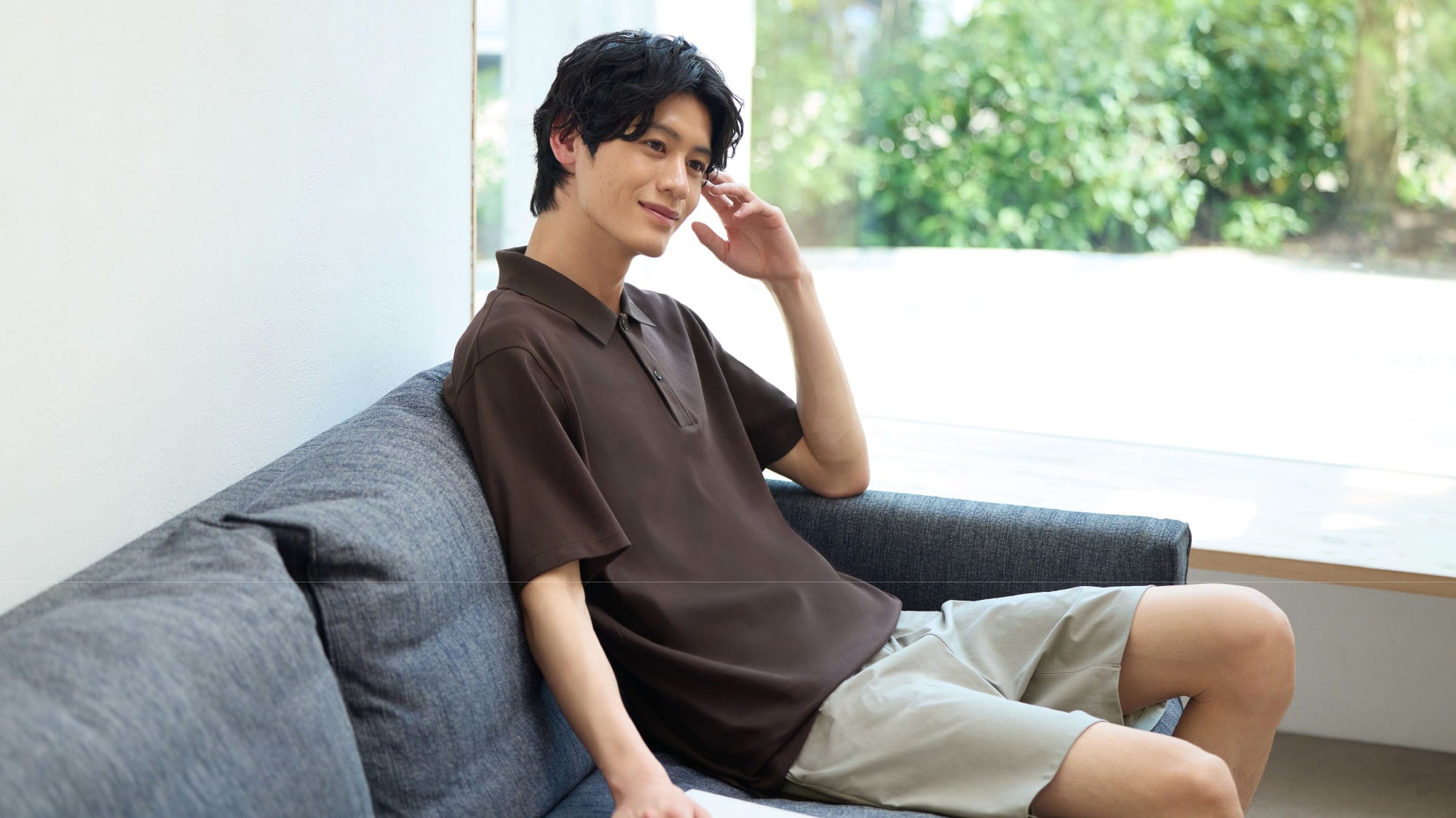 Kaos kerah polos (Photo: Uniqlo official web page)